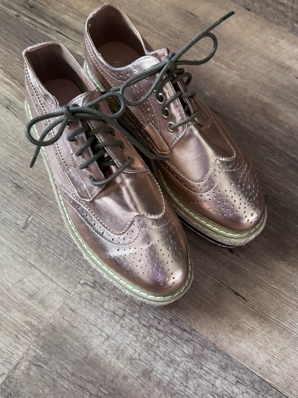 Women's Rose Gold Wingtip Platform Oxfords